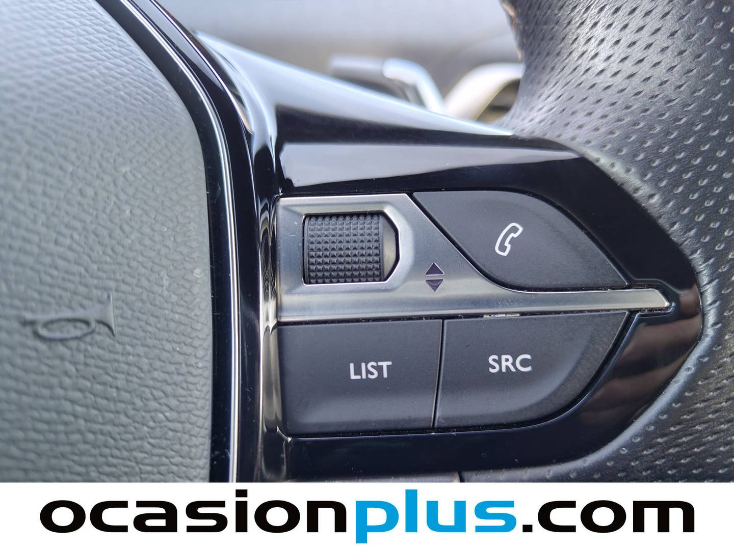 Foto Peugeot 3008 Peugeot 3008 BlueHDI 130 S&S GT Line EAT8 (130 CV)