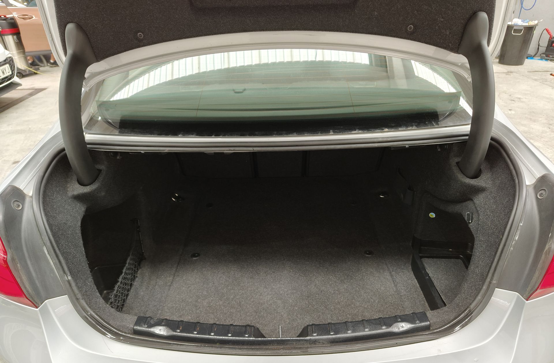 BMW Serie 3 318d - foto 16
