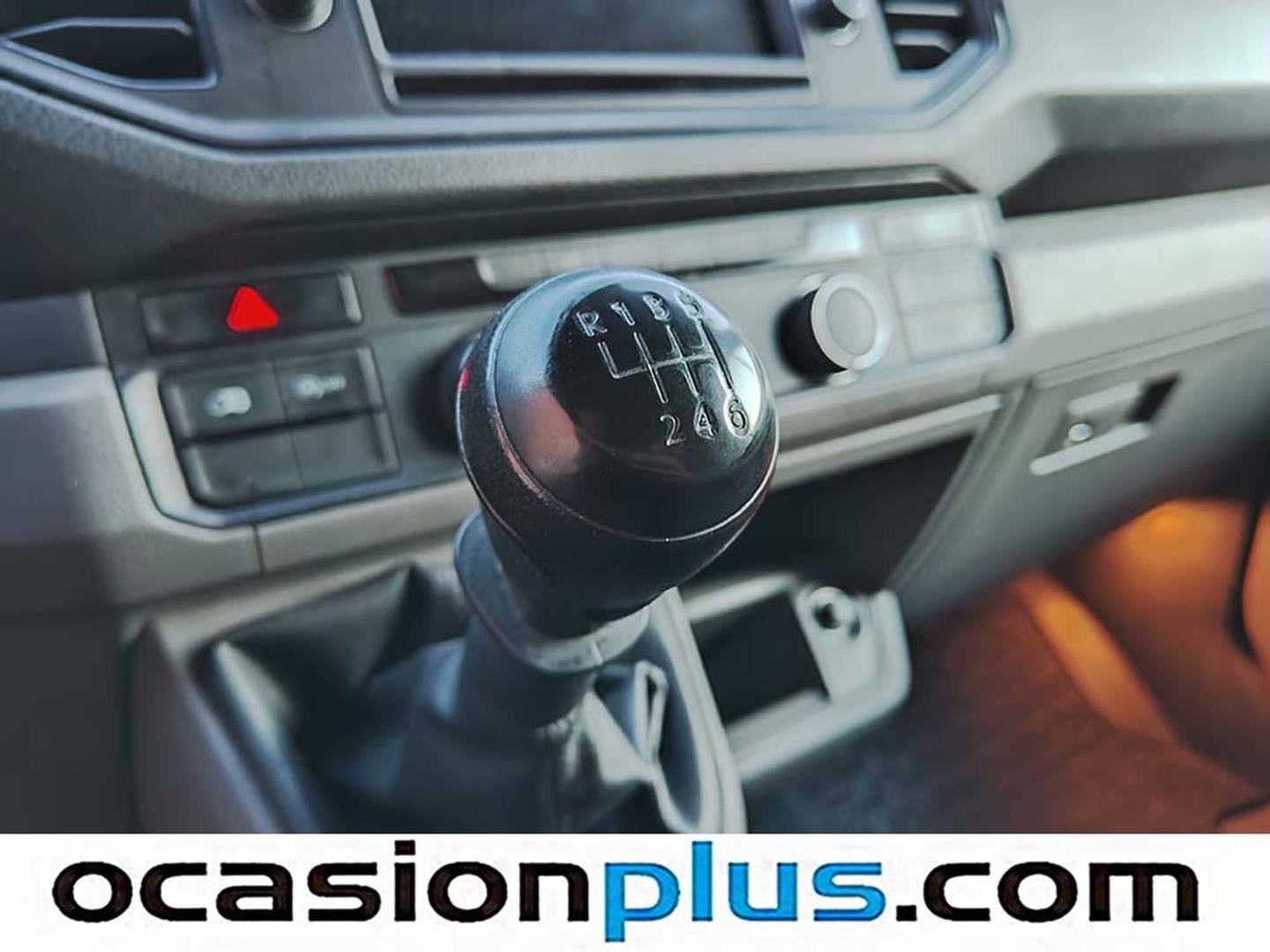 Volkswagen Crafter Volkswagen Crafter Furgon Batalla Media TN 2.0 TDI L3H2 (140 CV) 3.500 barato