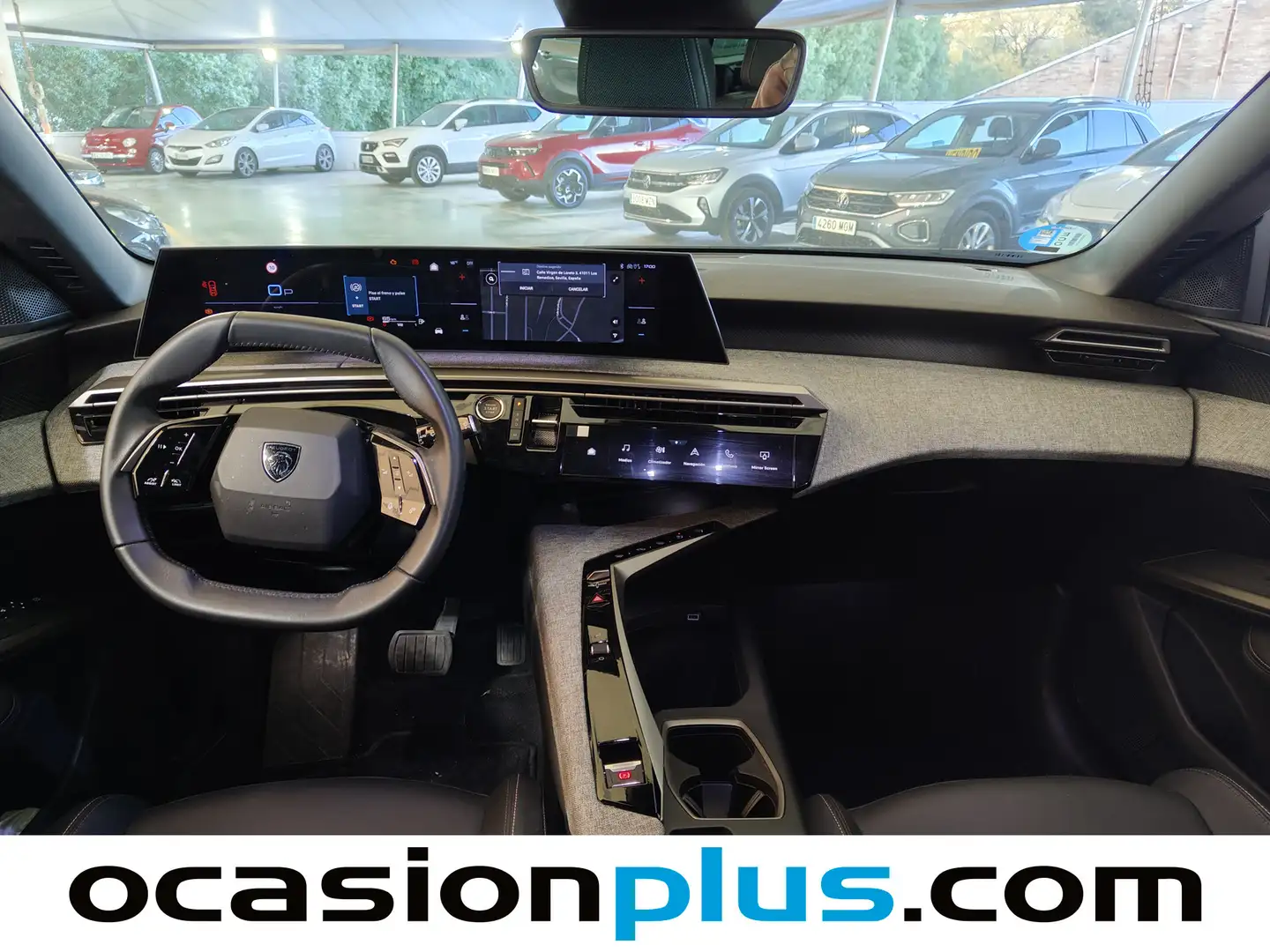 Foto Peugeot 5008 Hybrid Peugeot 5008 Hybrid 1.2 Allure eDCS6 (136 CV)