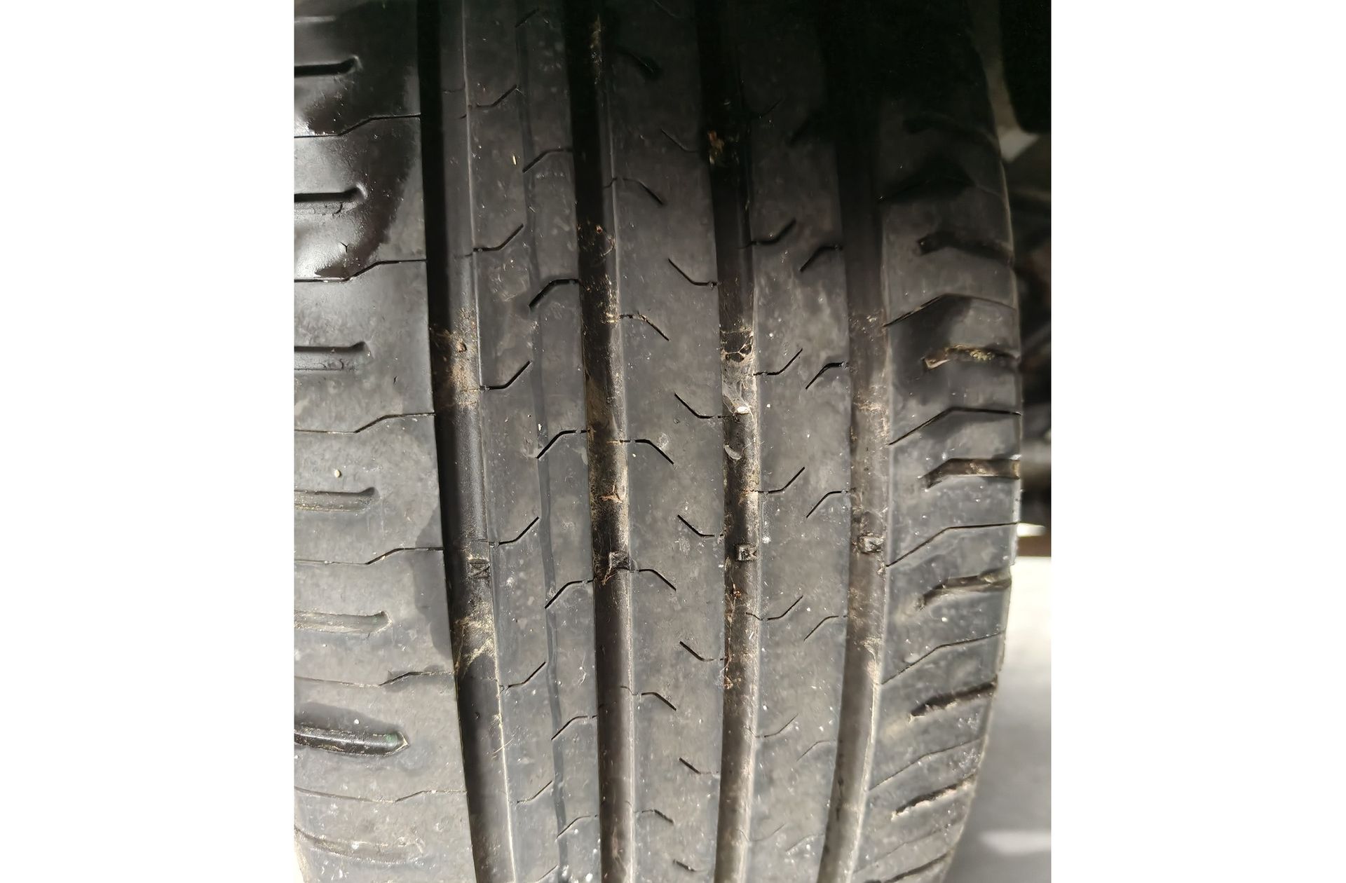 Suzuki Vitara 1.5 Hybrid GLX Strong 4WD - foto 36