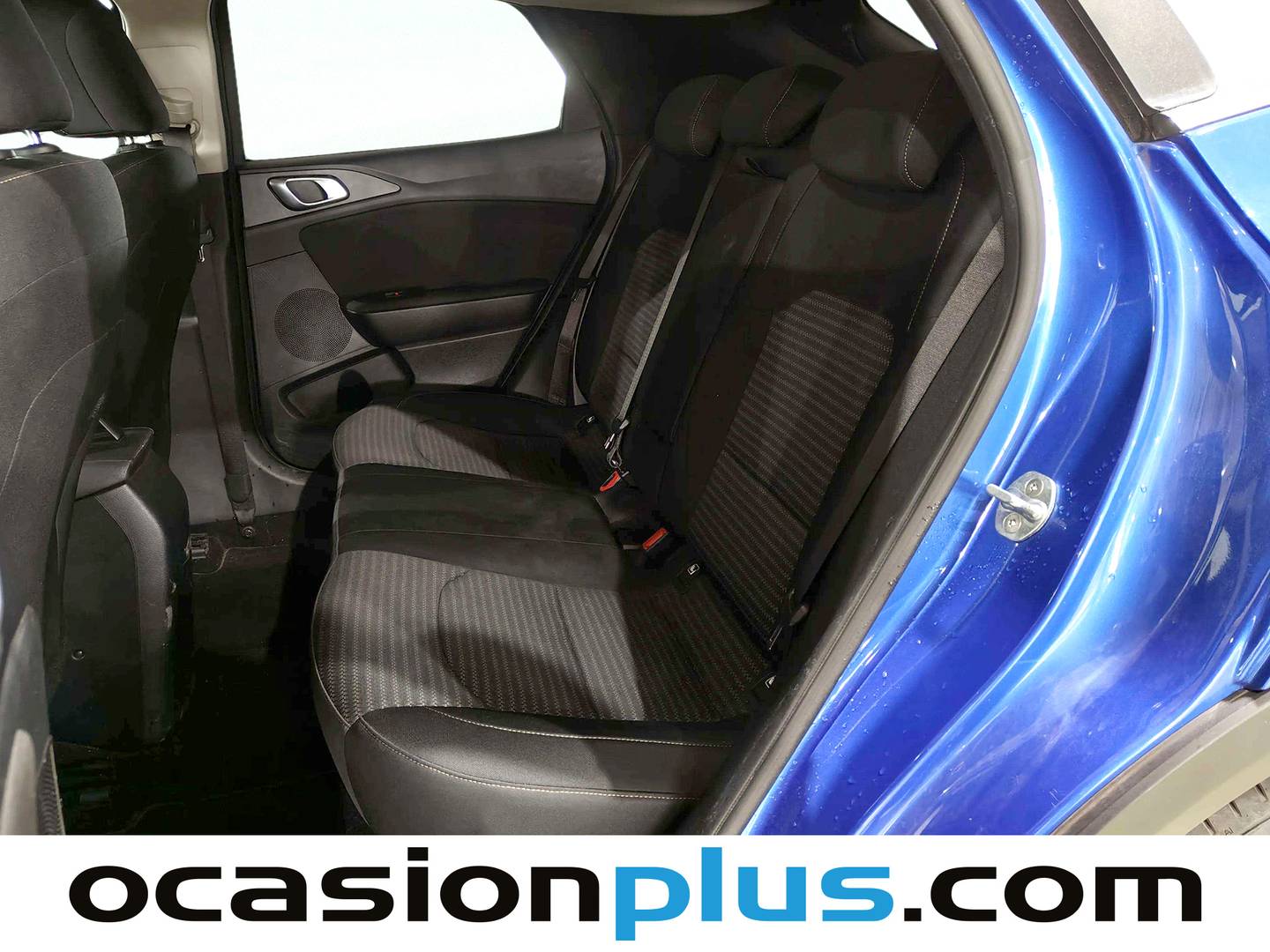Foto asientos traseros KIA XCeed KIA XCeed 1.0 T-GDi Drive (120 CV)