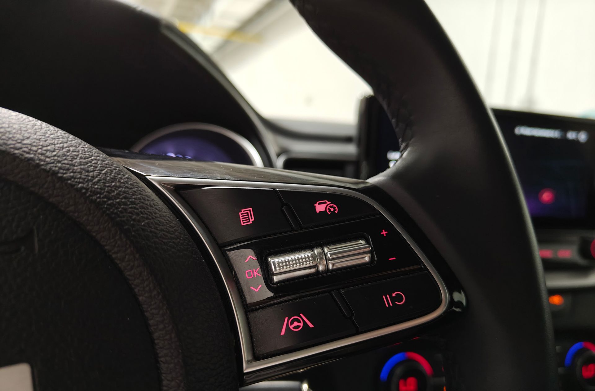 Kia Ceed 1.0 T-GDi Drive - foto 24