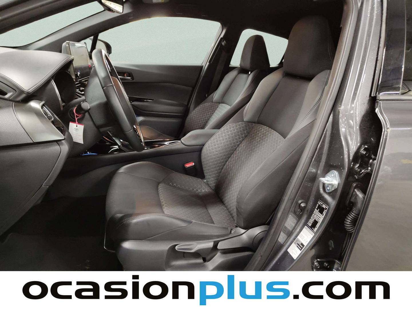 Foto asientos delanteros Toyota C-HR Toyota C-HR 1.8 125H Advance (122 CV)