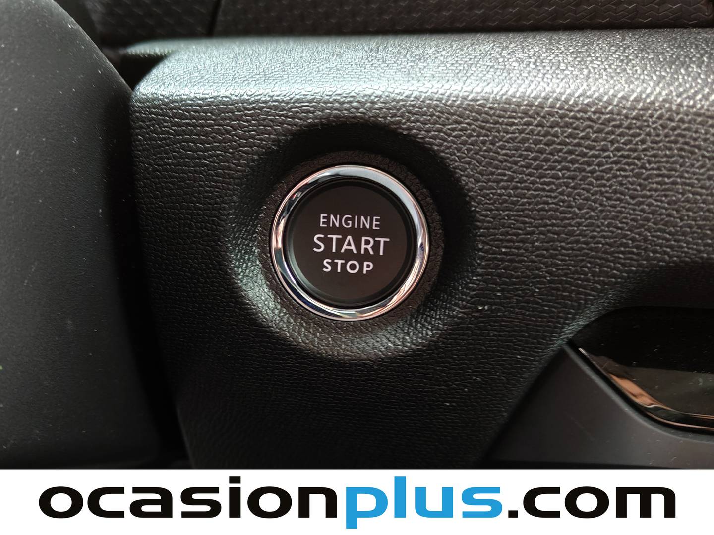 Foto Citroën C4 X Citroen C4 X BlueHDi 130 S&S Max EAT8 (131 CV)