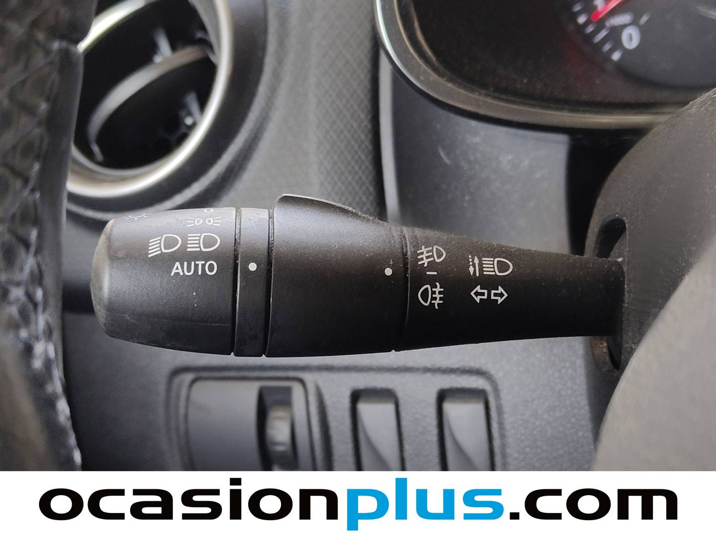 Renault Clio Renault Clio Clio Limited 1.2 16v (75 CV) de segunda mano