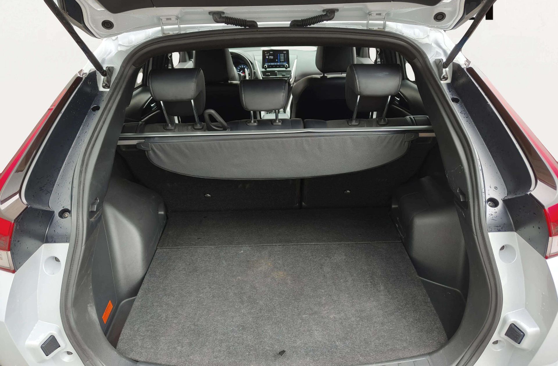 Mitsubishi Eclipse Cross 2.4 PHEV Kaiteki 4WD - foto 21