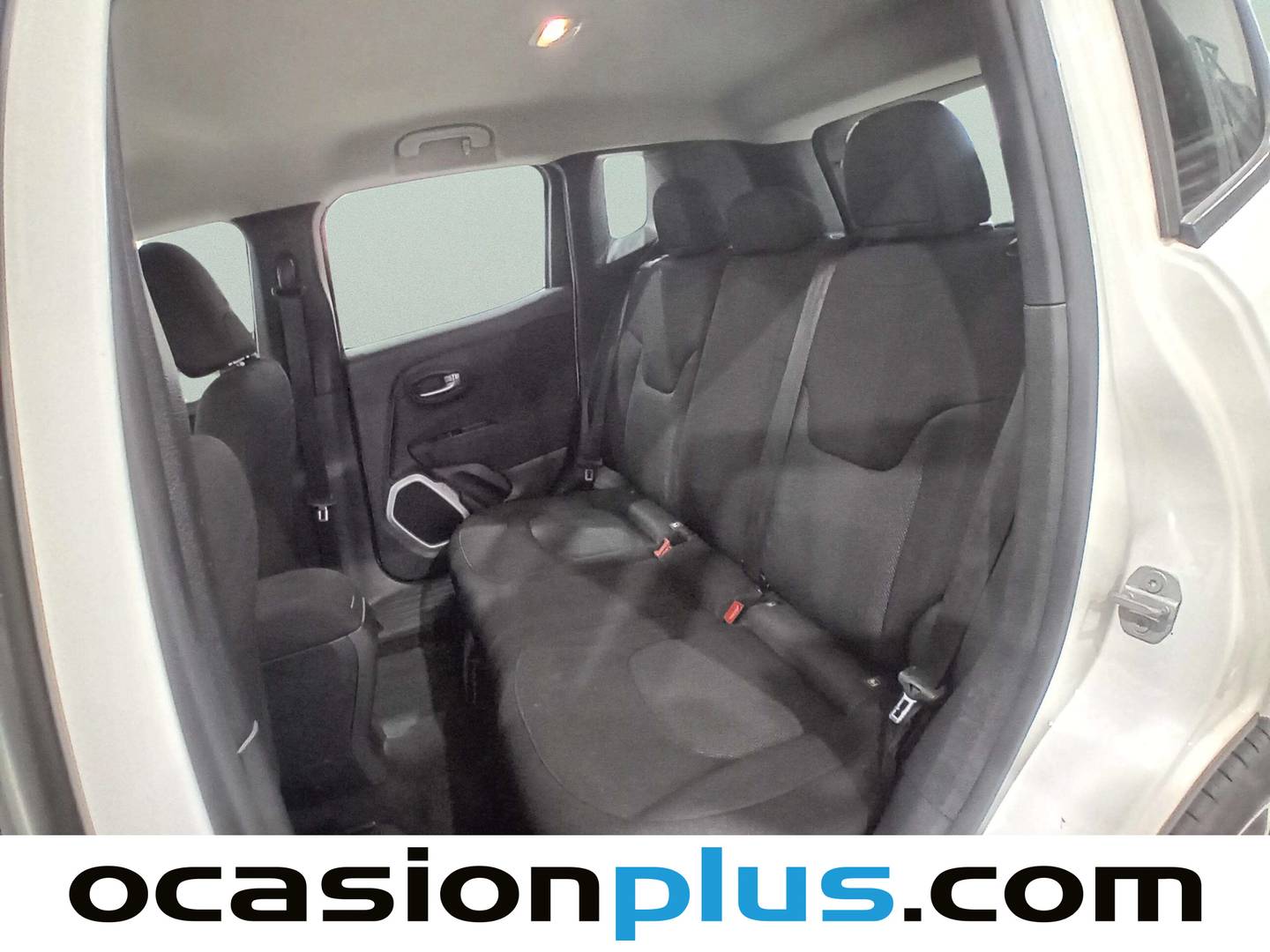 Foto asientos traseros Jeep Renegade Jeep Renegade 1.0G Sport 4x2 (120 CV)