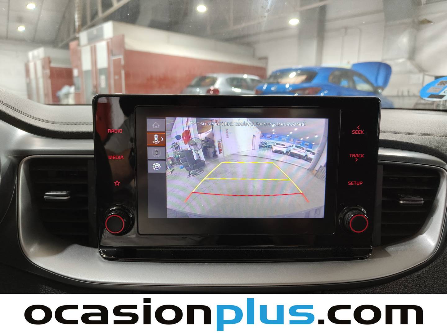 Equipamiento del KIA Ceed KIA Ceed 1.6 MHEV iMT Drive (136 CV)