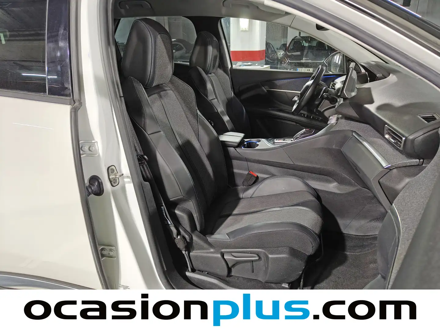 Foto Peugeot 3008 Peugeot 3008 BlueHDi 130 S&S Allure Pack EAT8 (130 CV)