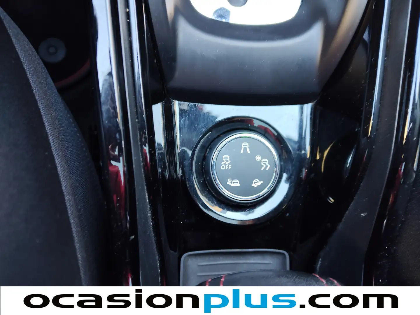 Foto Peugeot 2008 Peugeot 2008 PureTech 110 GT Line S&S EAT6 (110 CV)