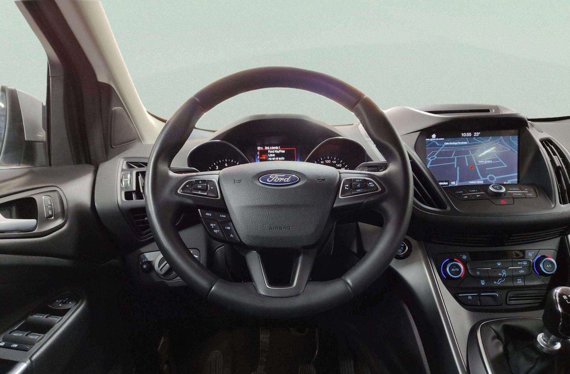 Ford Kuga 1.5 EcoBoost Trend+ 4x2 - foto 22