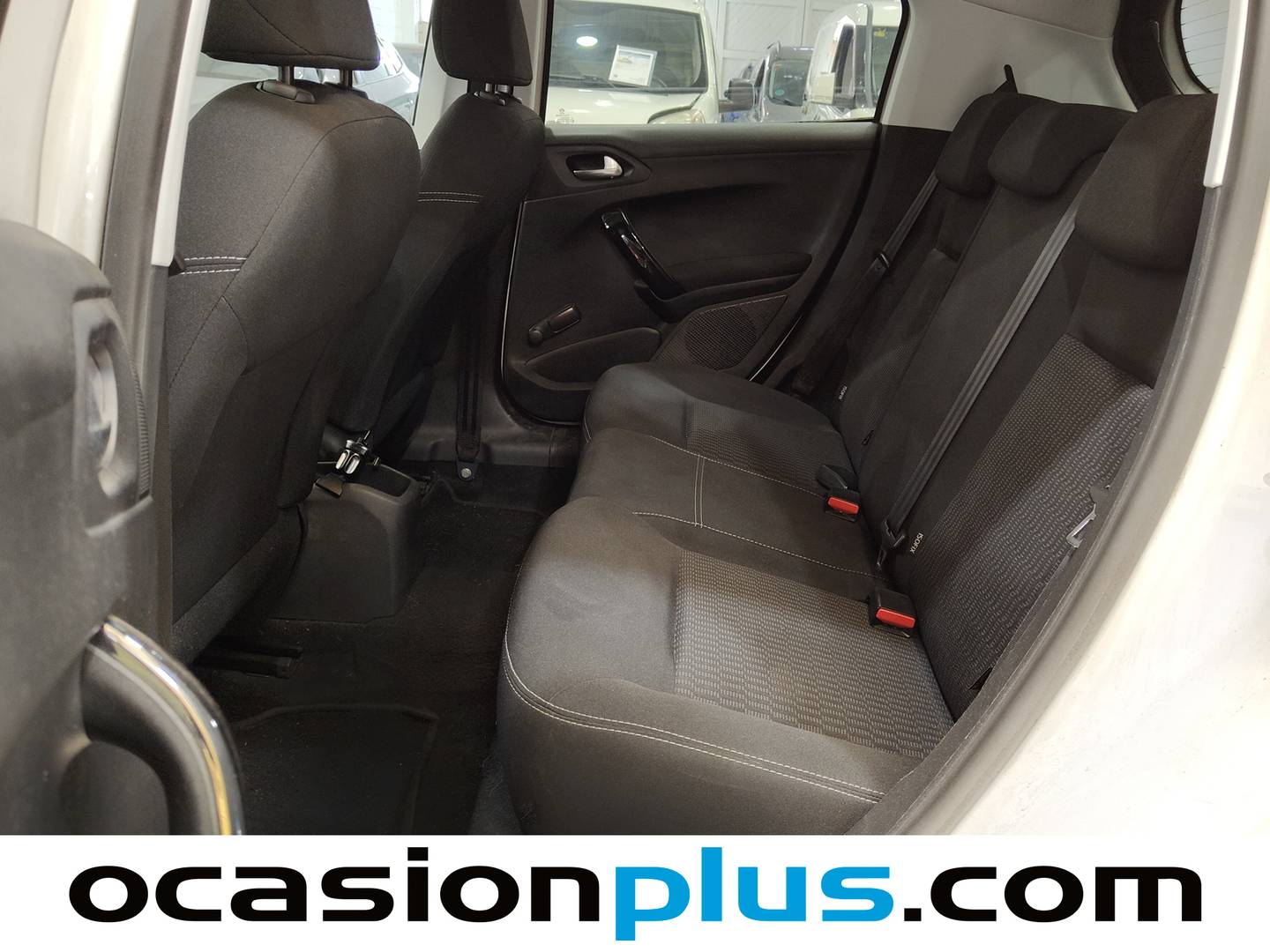 Foto asientos traseros Peugeot 208 Peugeot 208 PureTech 82 Style (82 CV)