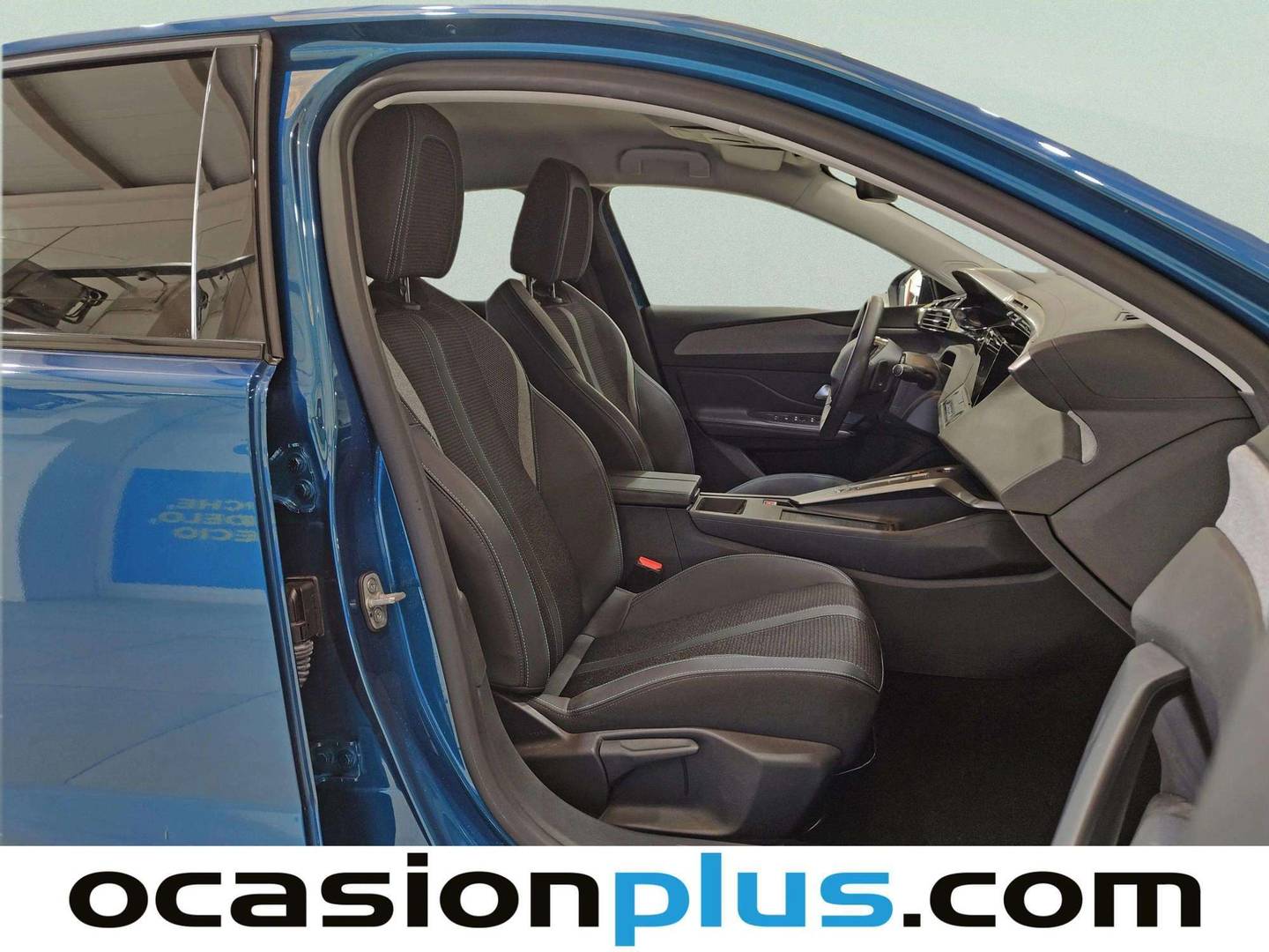 Peugeot 408 Peugeot 408 Allure Hybrid 145 eDCS6 (145 CV) automático