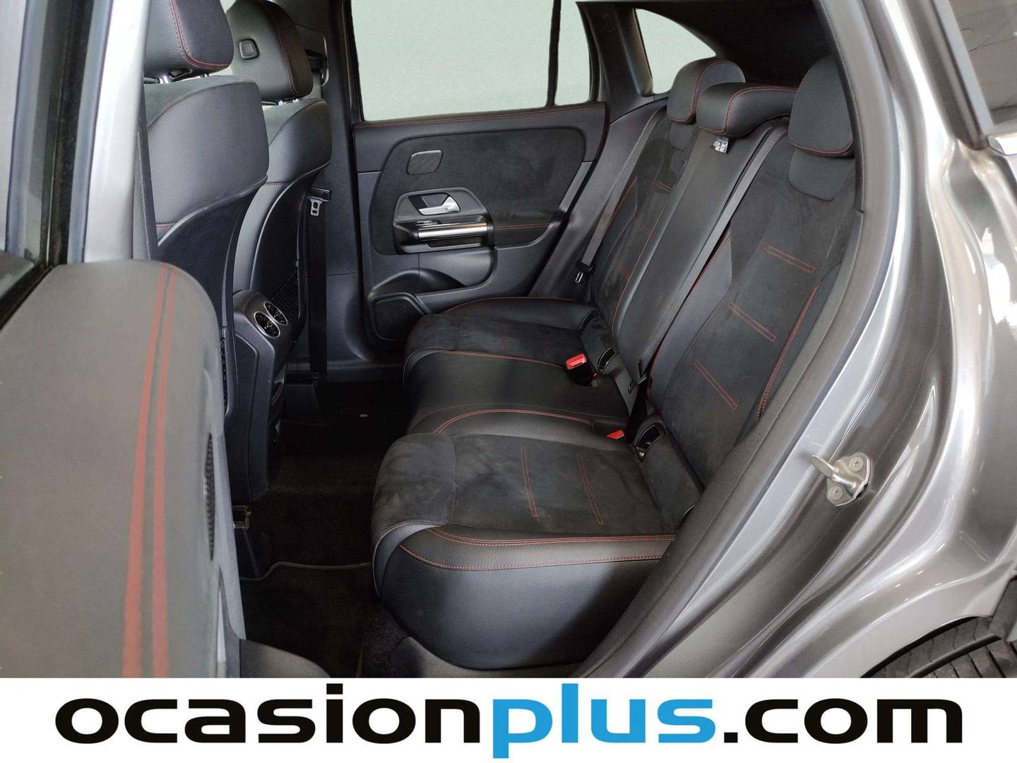 Foto asientos traseros Mercedes GLA Mercedes GLA 200 (163 CV) Pack AMG