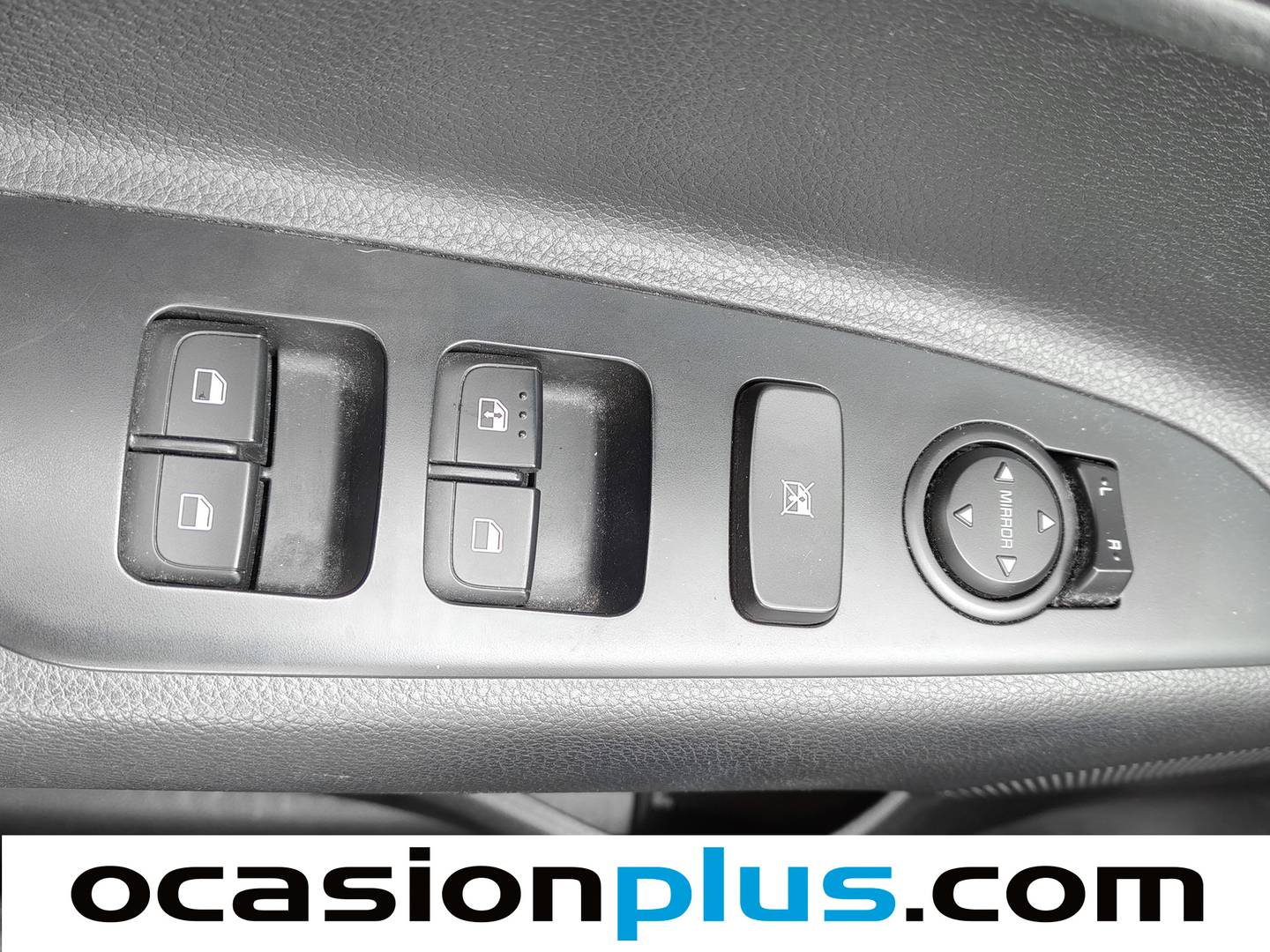 Foto KIA Stonic Kia Stonic 1.0 T-GDi Concept (100 CV)