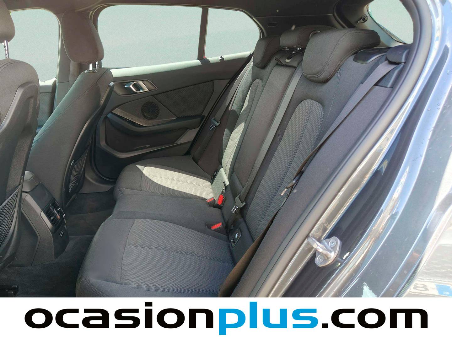 Foto asientos traseros BMW Serie 1 BMW Serie 1 118d Business  (150 CV)