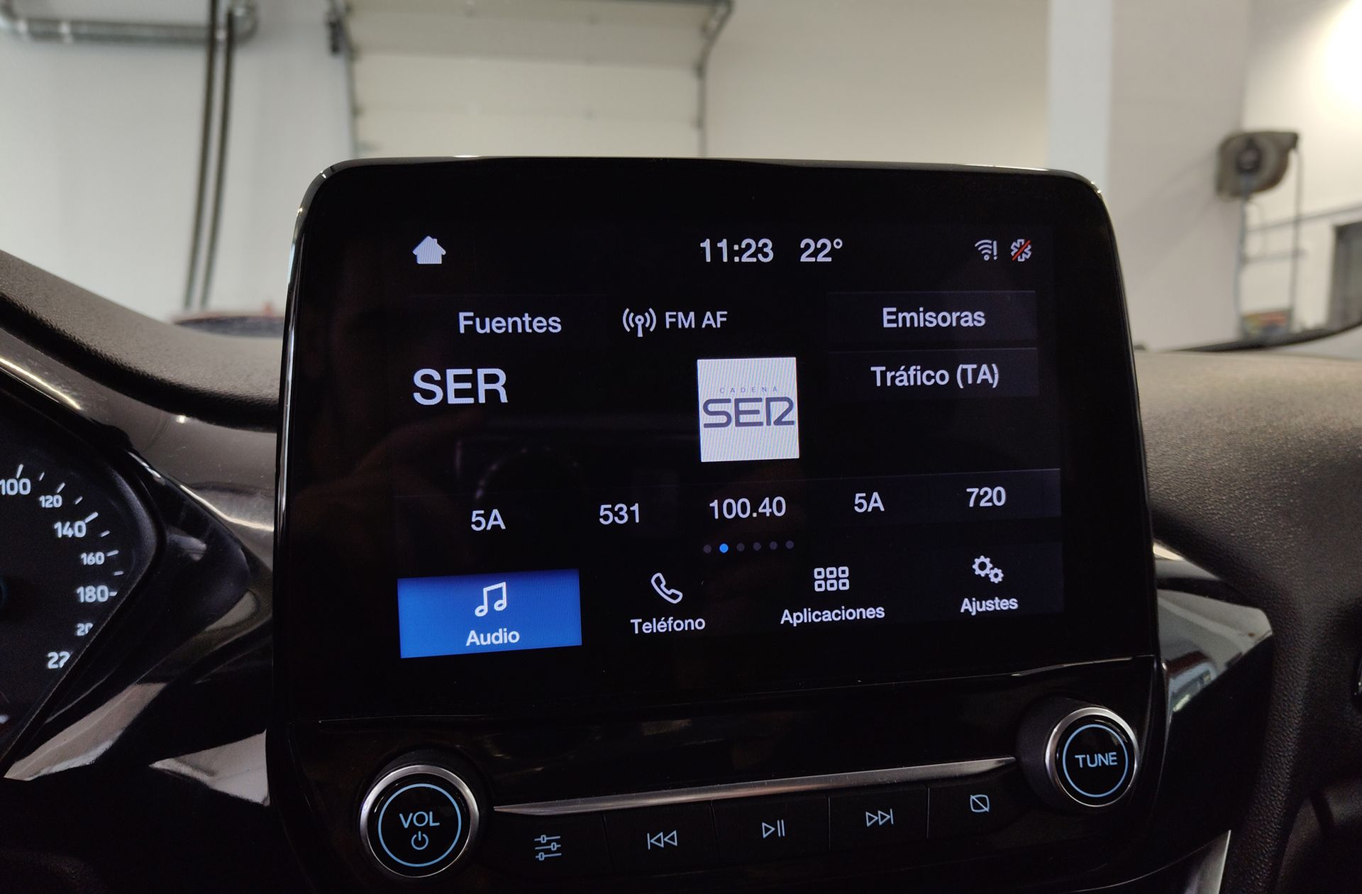 Ford Fiesta 1.0 EcoBoost Trend - foto 28