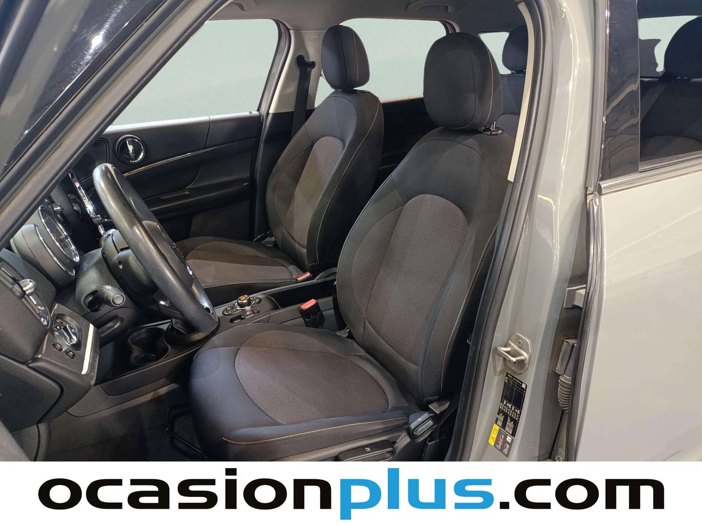 Foto asientos delanteros Mini Countryman Mini MINI Countryman S E ALL4 (224 CV)