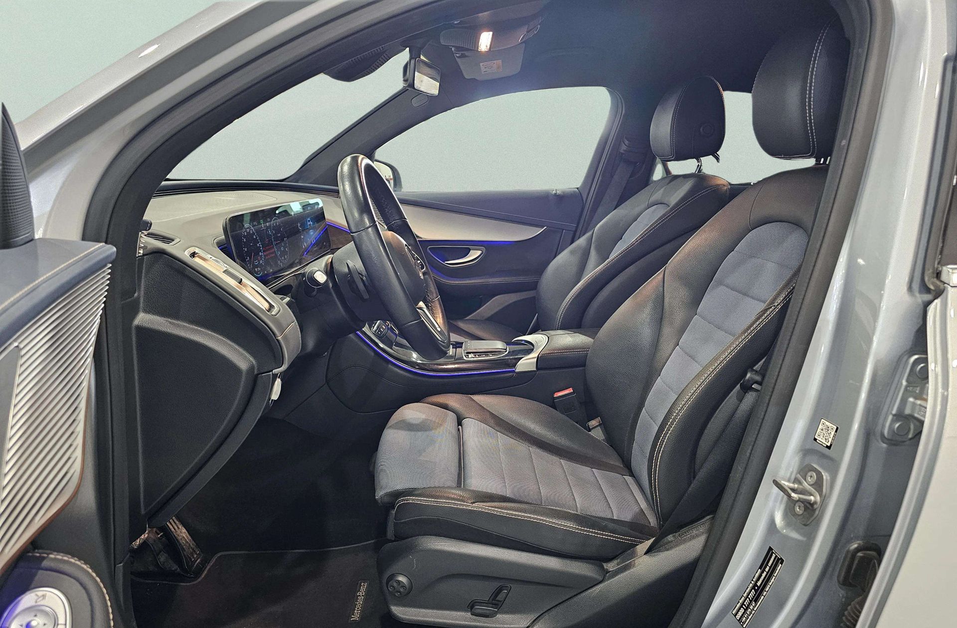 Mercedes-Benz EQC SUV 400 4Matic Pack AMG - foto 15