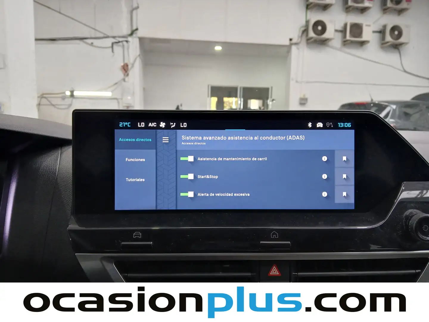 Foto Citroën C4 Citroen C4 PureTech 130 S&S Plus (131 CV)