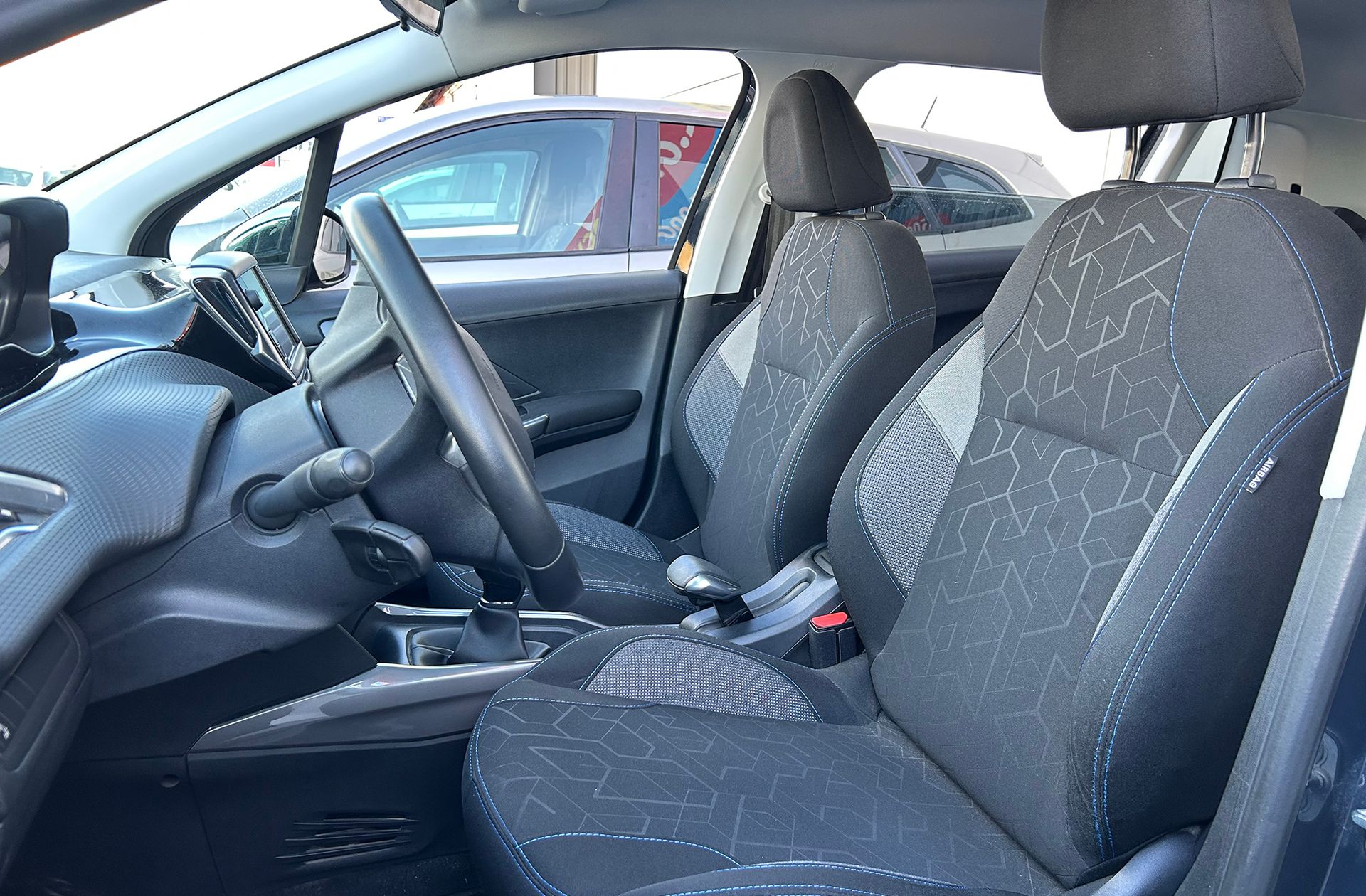 Peugeot 2008 PureTech 82 Style - foto 8
