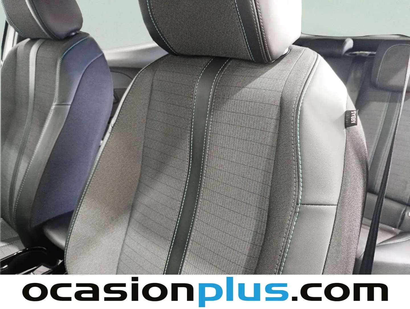 Foto Peugeot 2008 Peugeot 2008 PureTech 100 S&S Allure (100 CV)