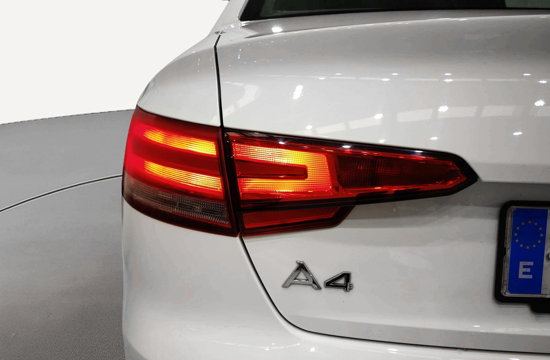 Audi A4 Advanced edition 2.0 TDI S tronic - foto 17