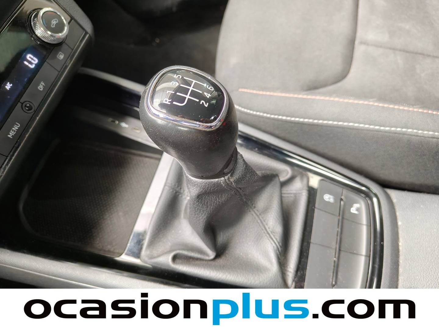 Skoda Kamiq Skoda Kamiq 1.0 TSI Emotion  (110 CV) de segunda mano
