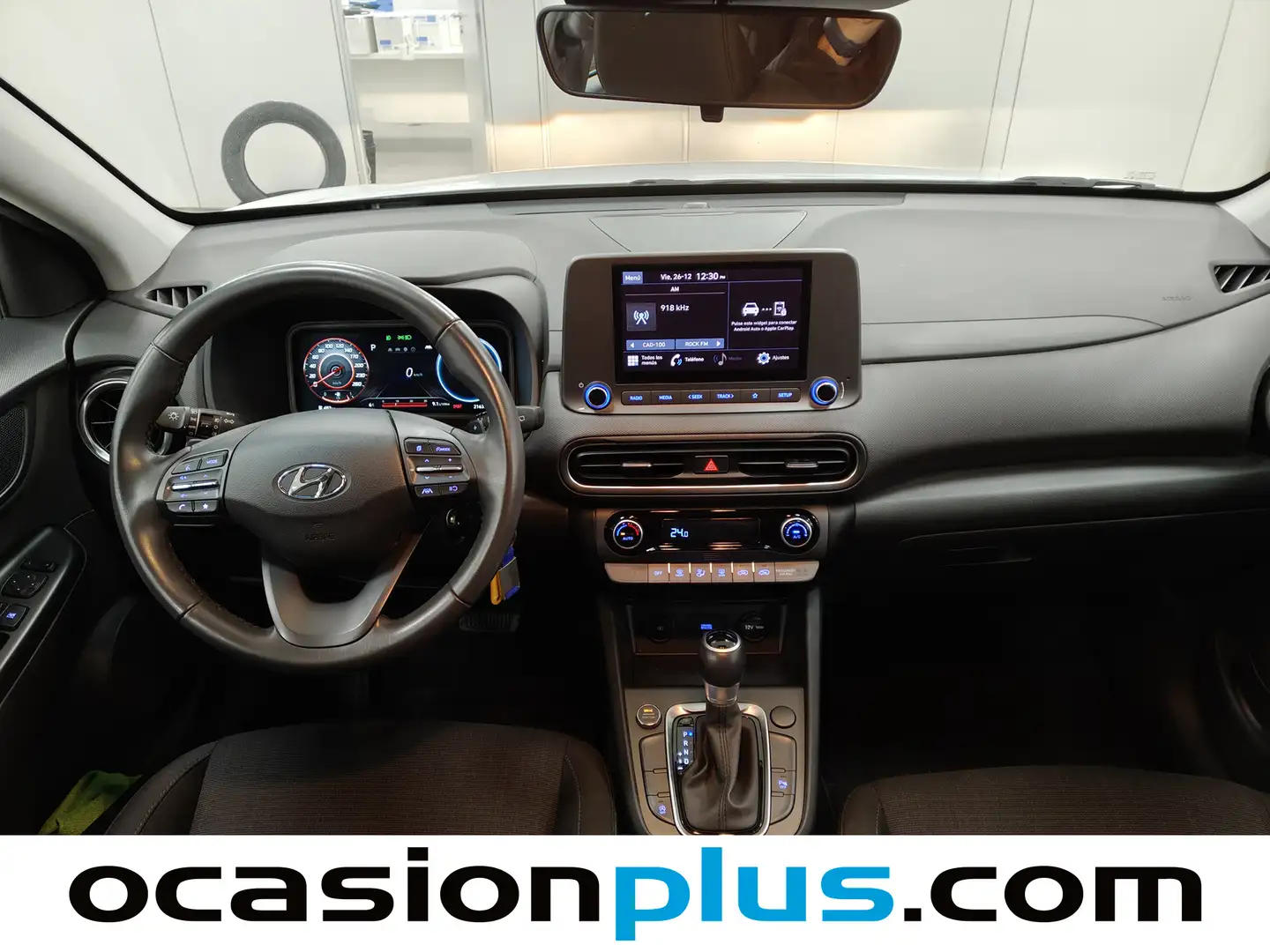 Foto Hyundai Kona Hyundai Kona 1.0 TGDi Maxx 4x2 DCT (120 CV)