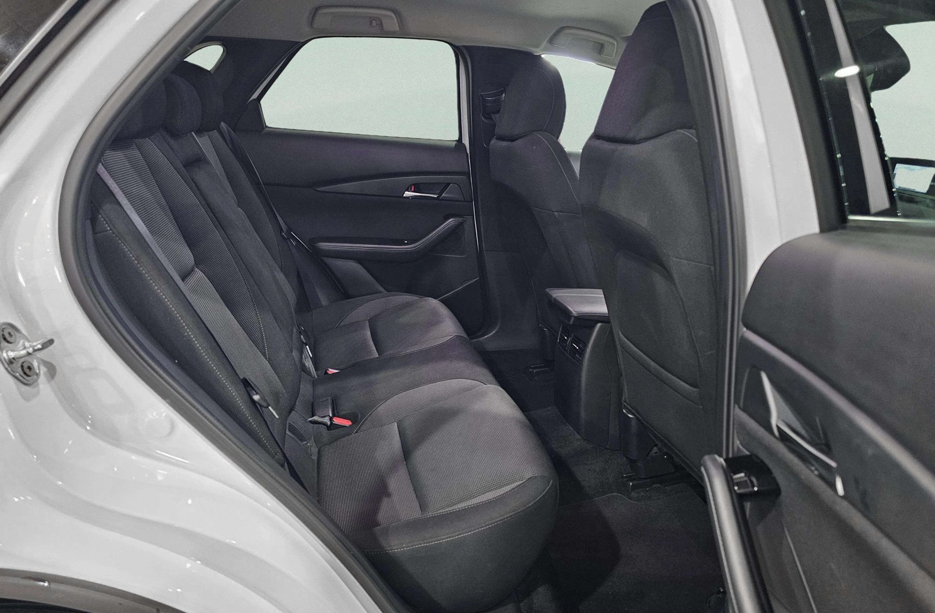 Mazda CX-30 2.0 Skyactiv-X Zenith - foto 19