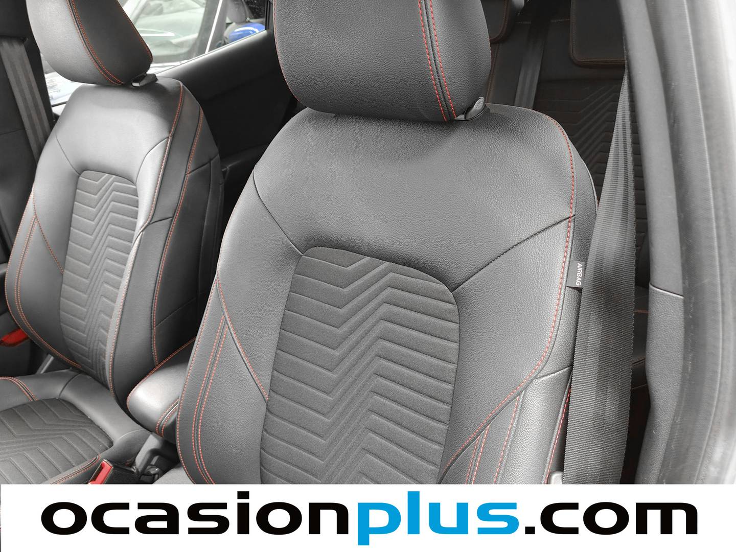Extras y acabados del Ford Puma Ford Puma 1.0 EcoBoost MHEV ST-Line X Auto (125 CV)