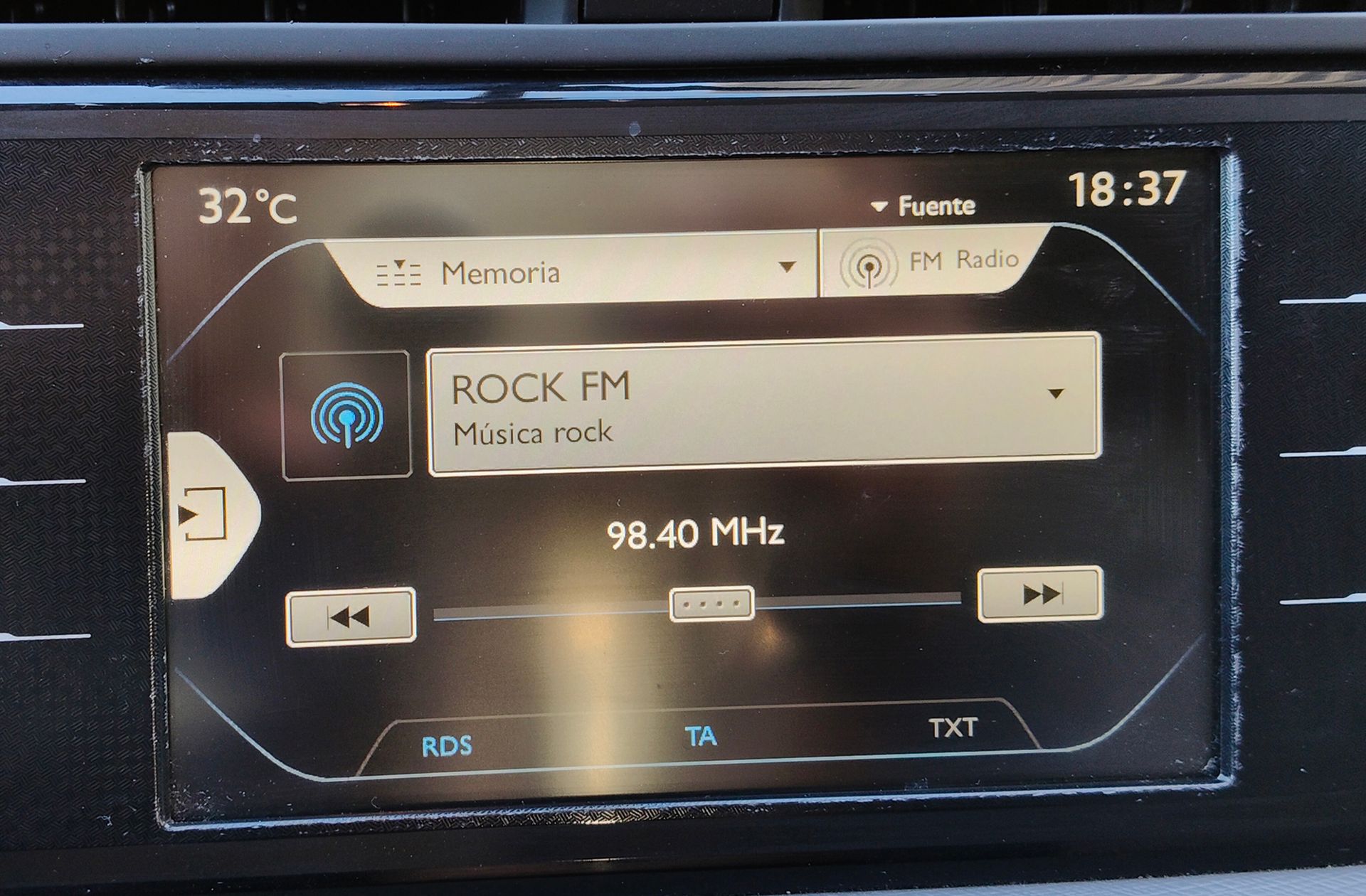 Citroën C4 Picasso PureTech 130 Live Edition - foto 29