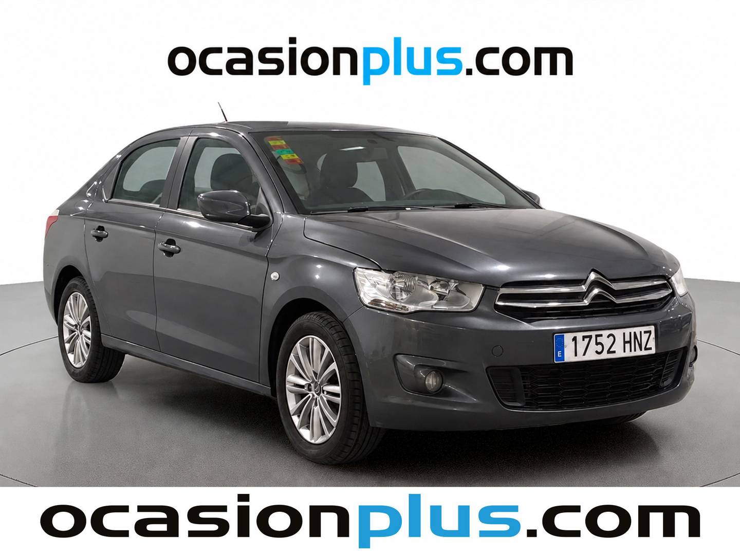 Foto delantera Citroën C-Elysée Citroën C-Elysee VTi Seduction (72 CV) derecha