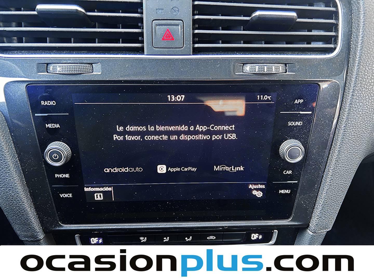 Foto Volkswagen Golf Volkswagen Golf Business 1.0 TSI (115 CV)