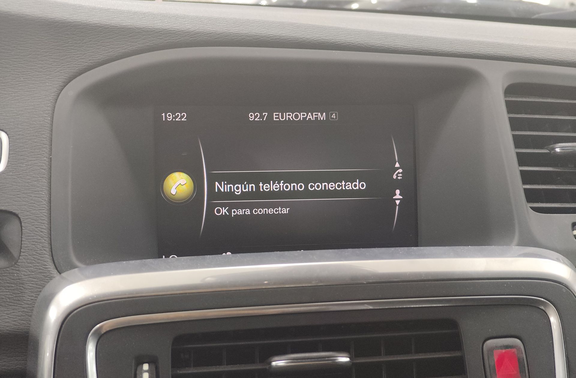 Volvo S60 D3 Momentum - foto 27