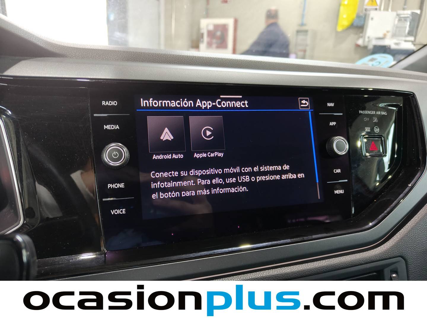 Equipamiento del Volkswagen Polo Volkswagen Polo R-Line 1.0 TSI (115 CV) DSG