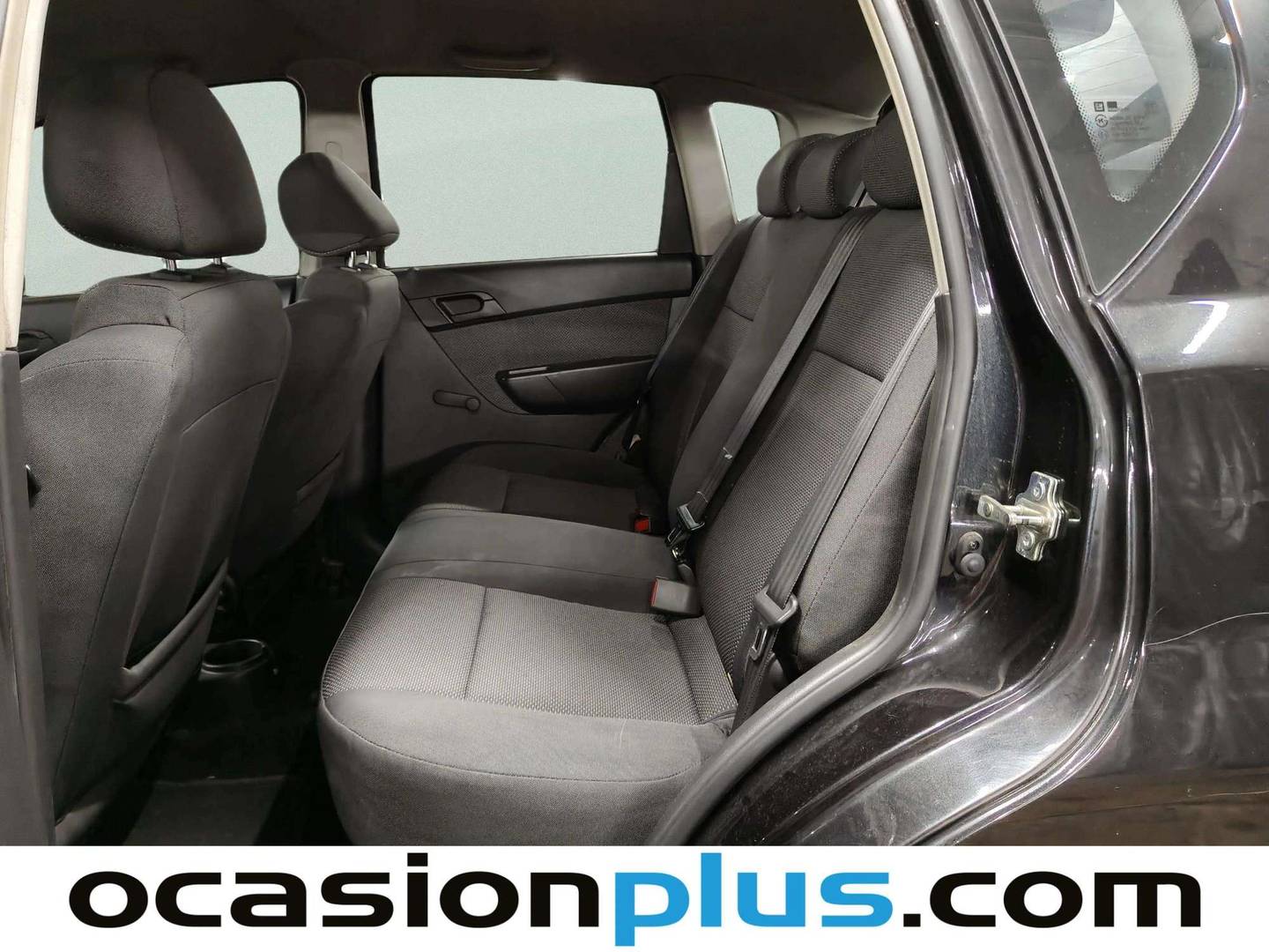 Foto asientos traseros Chevrolet Aveo Chevrolet Aveo 1.2 16v LS (84 CV)