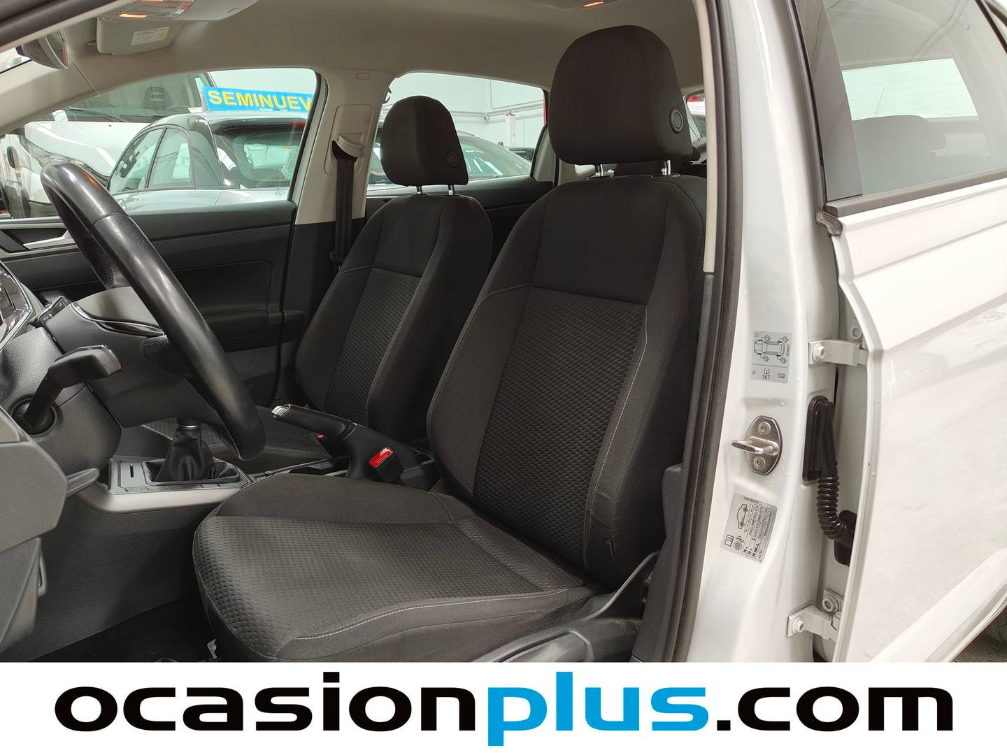 Foto asientos delanteros Volkswagen Polo Volkswagen Polo Advance 1.0 TSI  (95 CV)