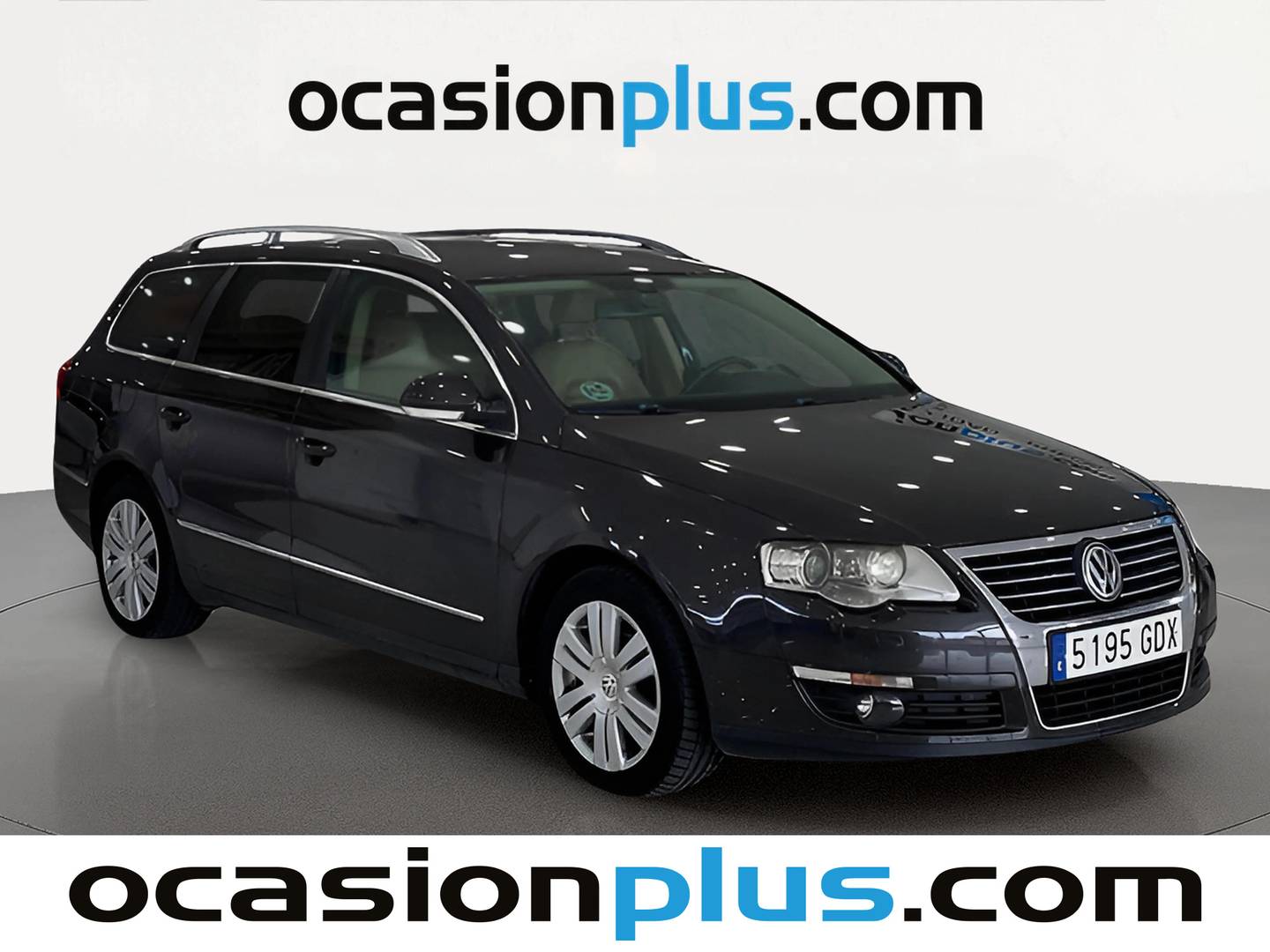 Foto delantera Volkswagen Passat Volkswagen Passat Variant Variant Highline 2.0 TDI (170 CV) DSG derecha