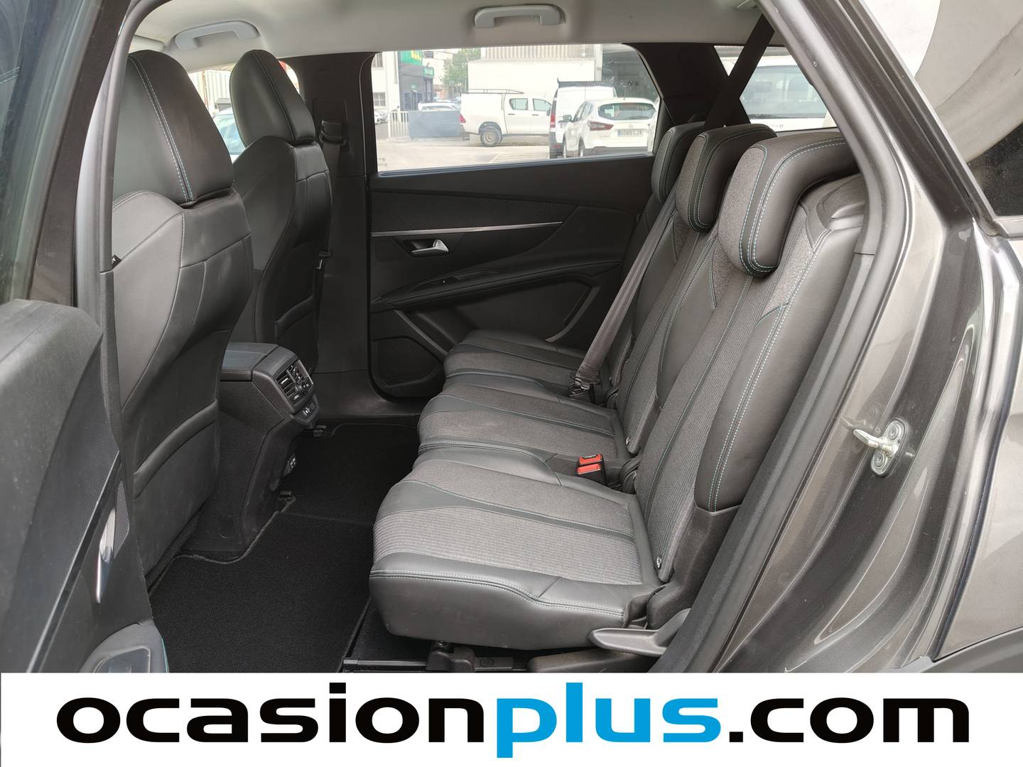 Foto asientos traseros Peugeot 5008 Peugeot 5008 BlueHDi 130 S&S Allure (130 CV)