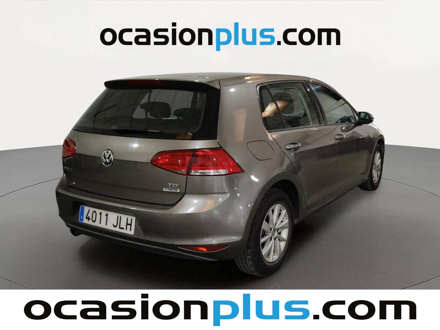Foto trasera Volkswagen Golf Volkswagen Golf Business 1.6 TDI BMT (110 CV) izquierda