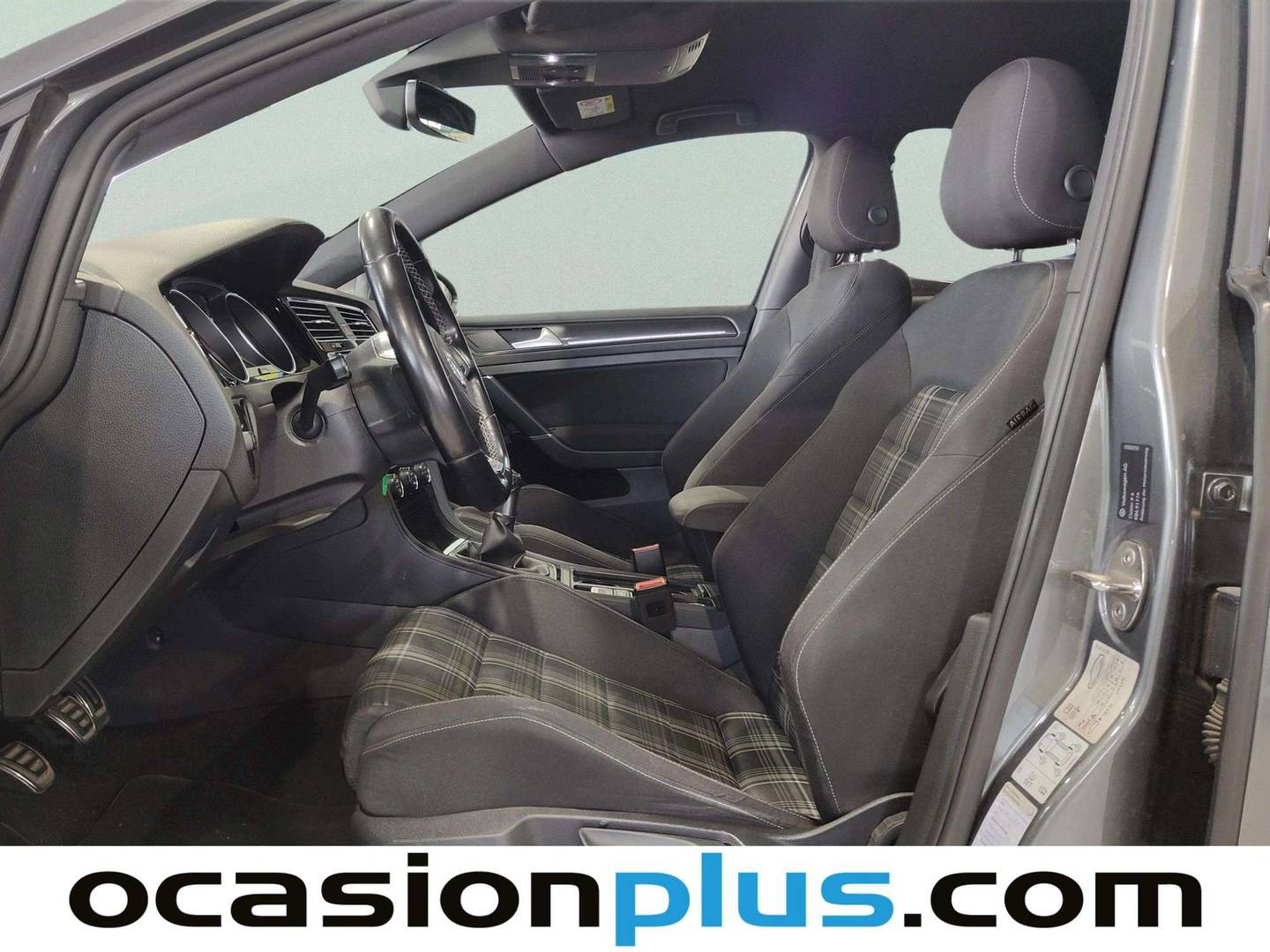 Foto asientos delanteros Volkswagen Golf Volkswagen Golf GTD 2.0 TDI (184 CV)