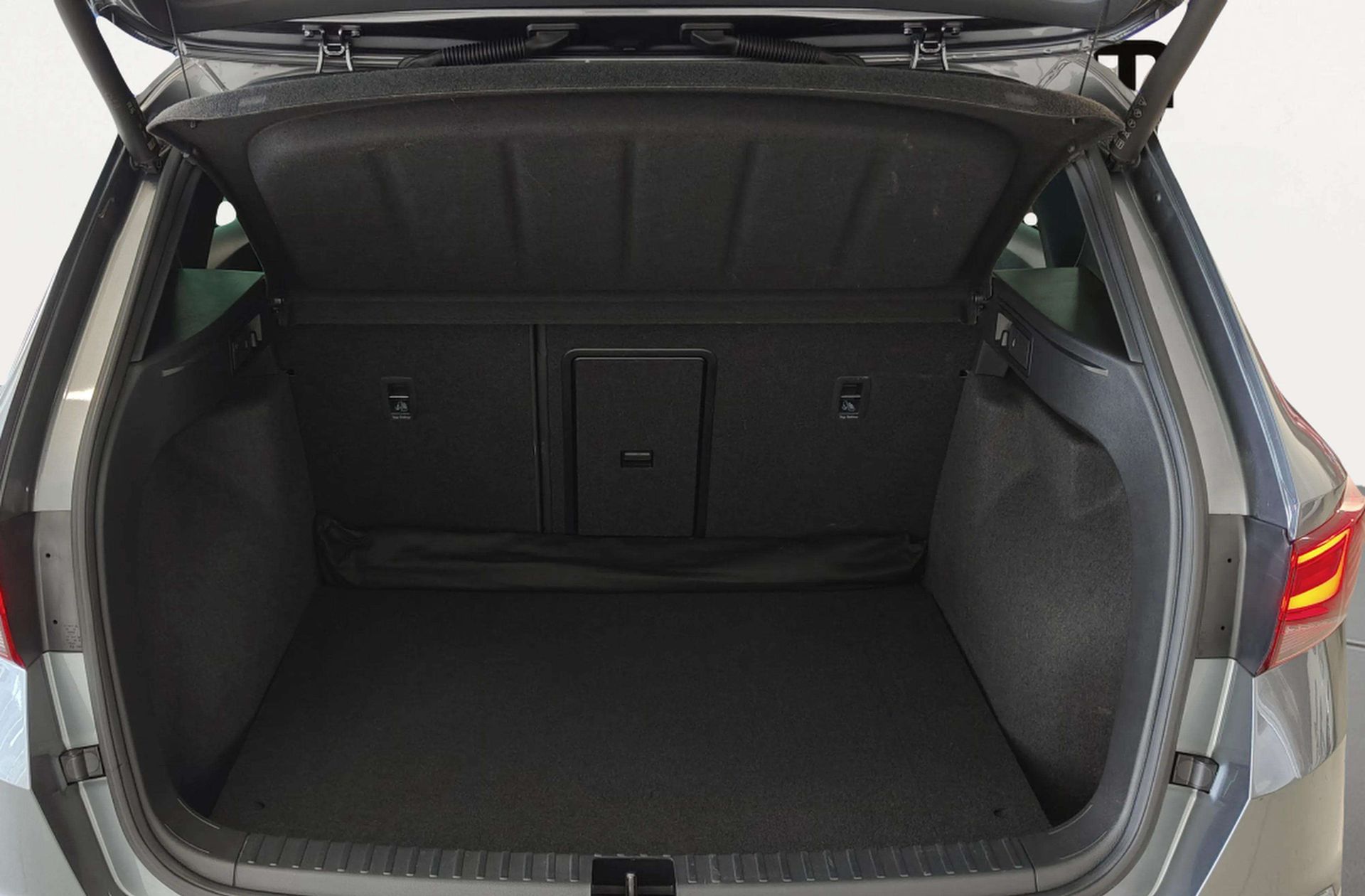Cupra Ateca 2.0 TSI 4Drive DSG - foto 19