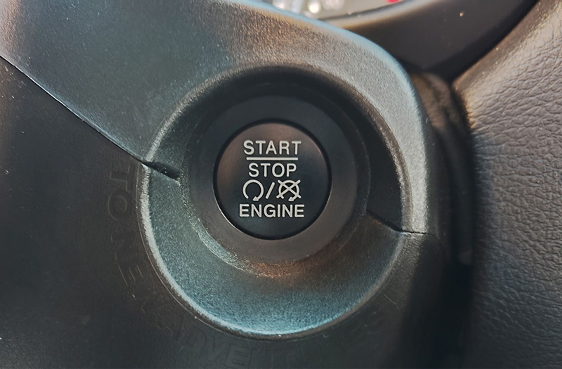 Jeep Renegade 1.0G Night Eagle II 4x2 - foto 23