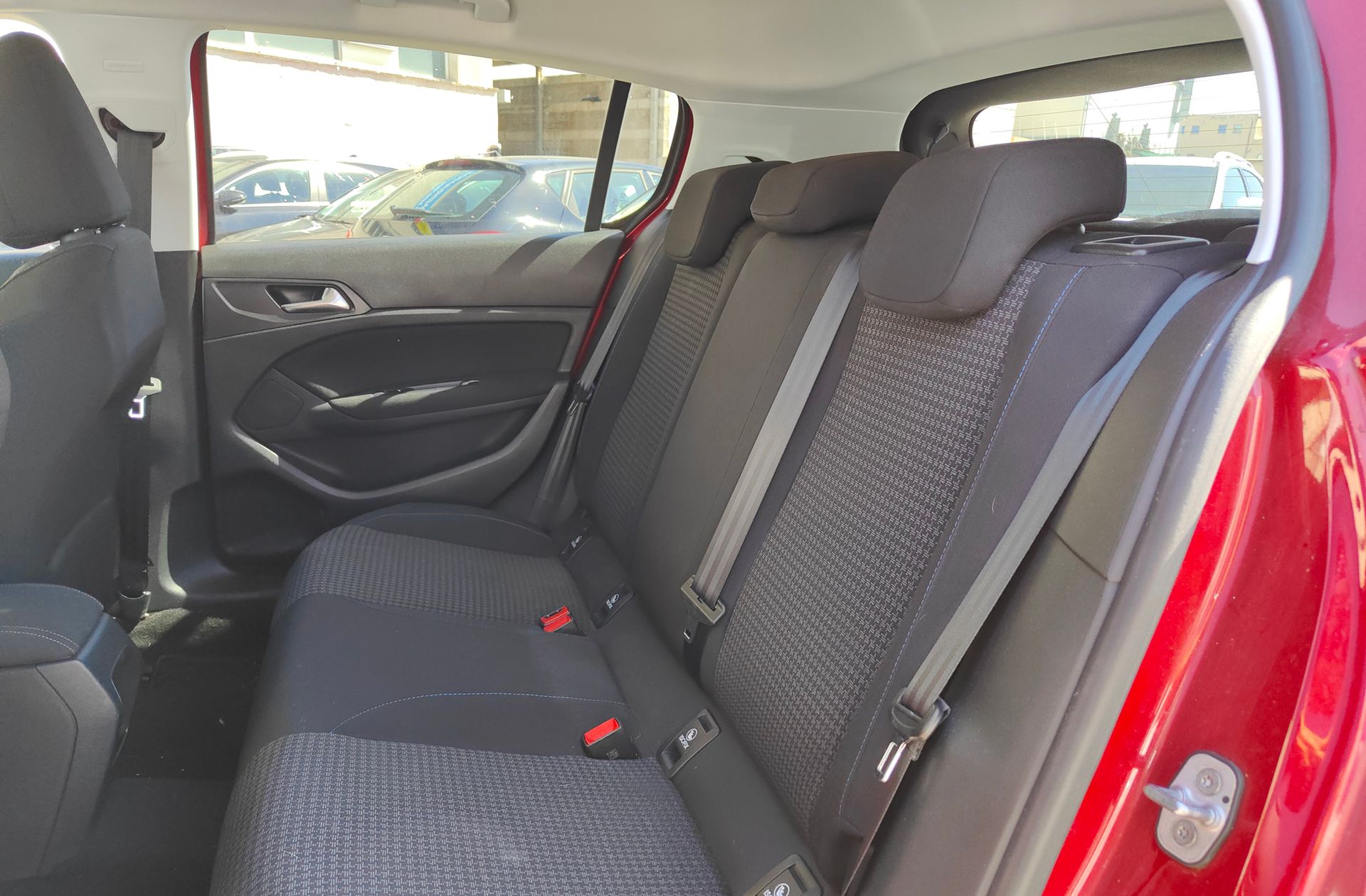 Peugeot 308 PureTech 130 Style - foto 12