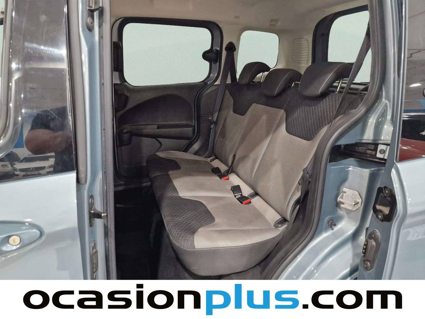Foto asientos traseros Ford Tourneo Courier Ford Tourneo Courier 1.0 EcoBoost Titanium (100 CV)