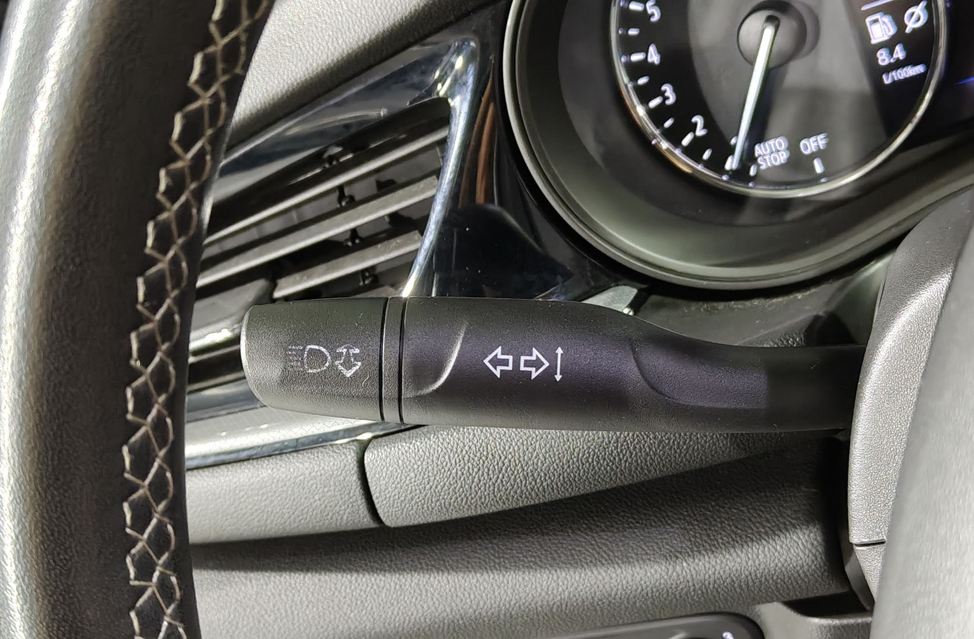Opel Insignia 1.5 Turbo XFL Selective - foto 18