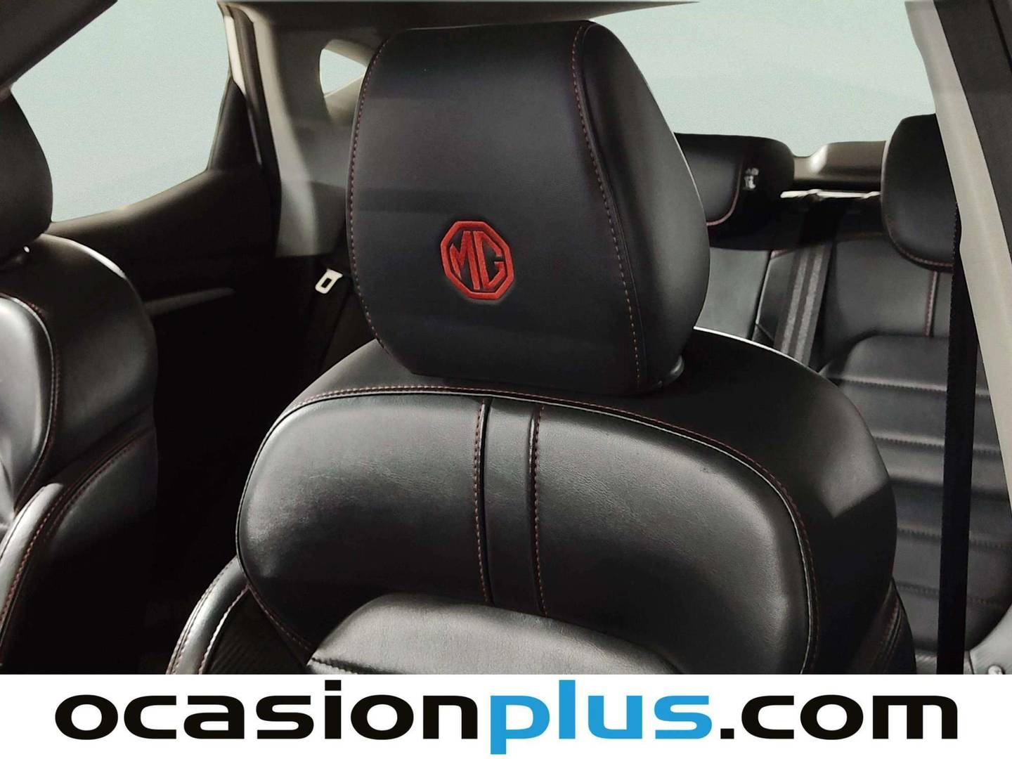 Equipamiento del MG ZS MG ZS 1.0T Luxury (111 CV)