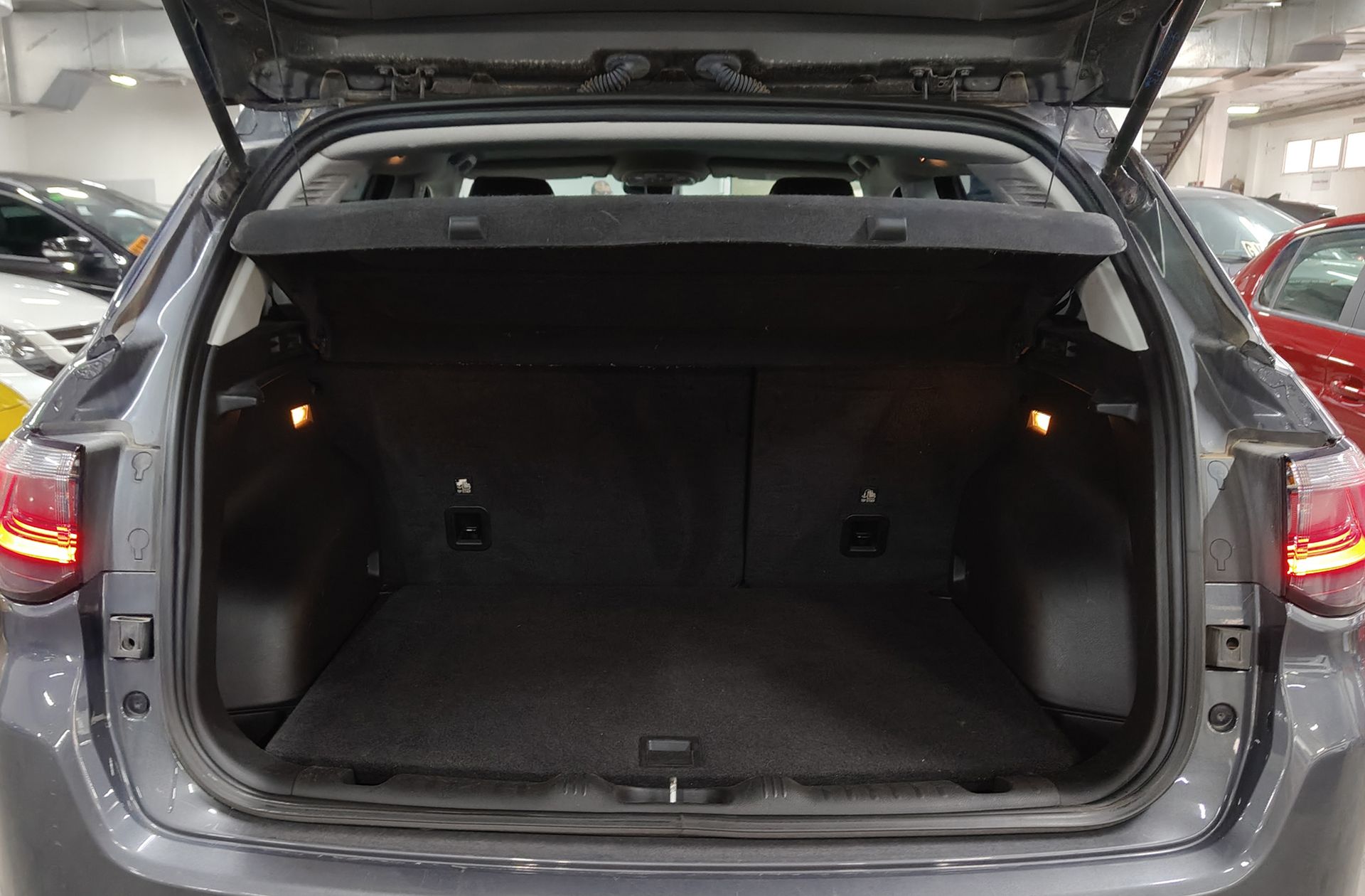 Jeep Compass 1.3 Gse Night Eagle FWD - foto 16